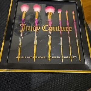 Juicy Couture Pink And Gold Cosmetic Brush Collection